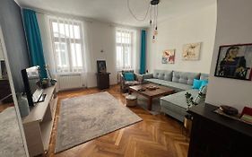 Djana Apartment